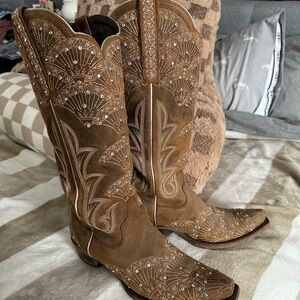 Boot Barn x Lane Calypso Bridal Snipped Toe Boots